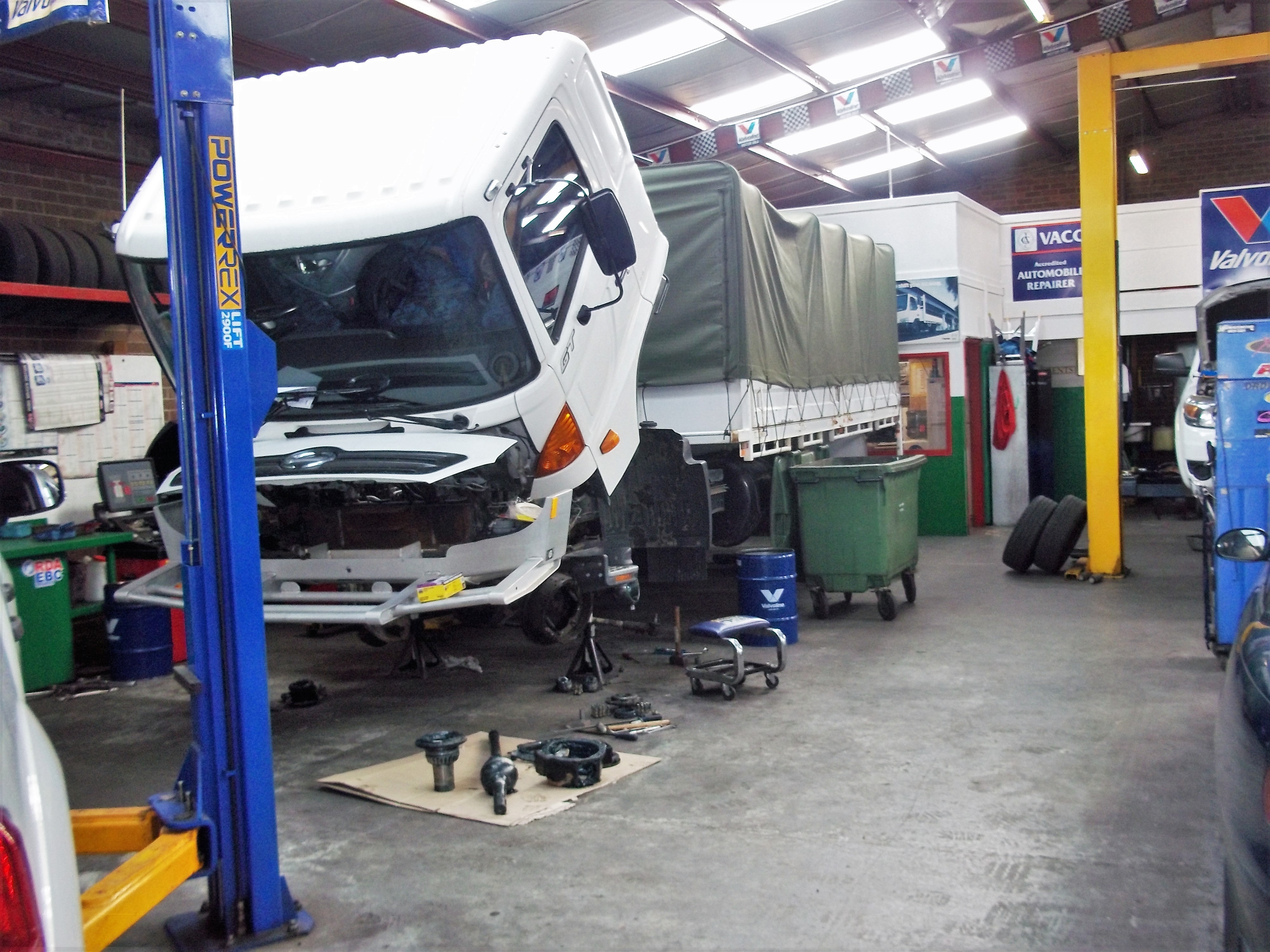 Truck Service Melbourne | Truck Repairs & Service Heidelberg West