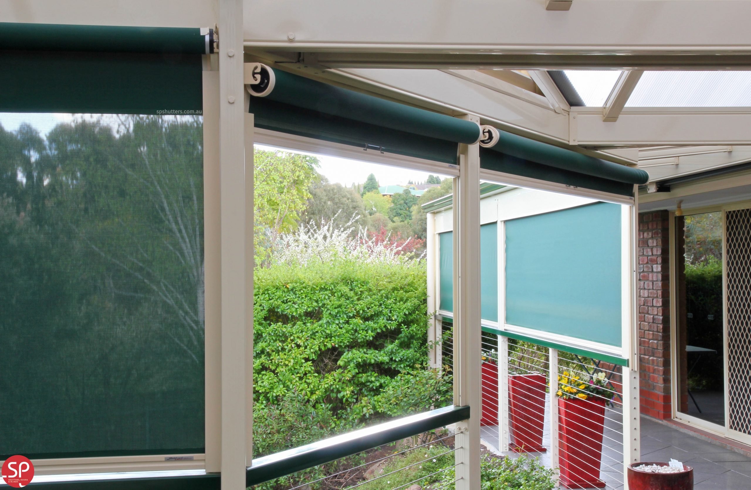 Outdoor Alfresco Blinds & Awnings in Melbourne & Sydney