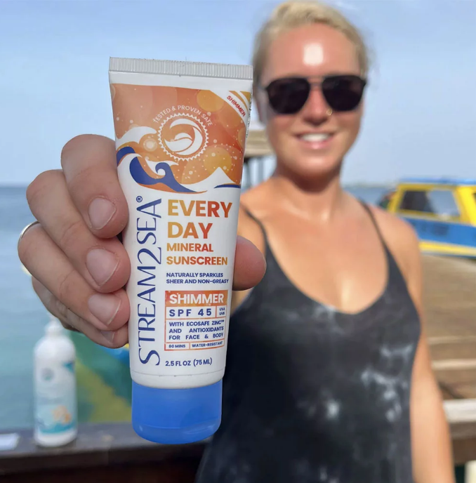 Why Is Reef-Free Sunscreen A Better Option For You And The Planet? | by Streamsea | Dec, 2022 | Medium