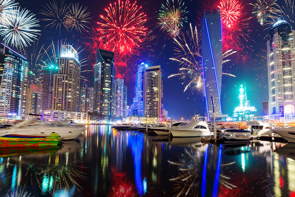 Why Celebrating New Year 2023 on Private Yacht is The Best Idea