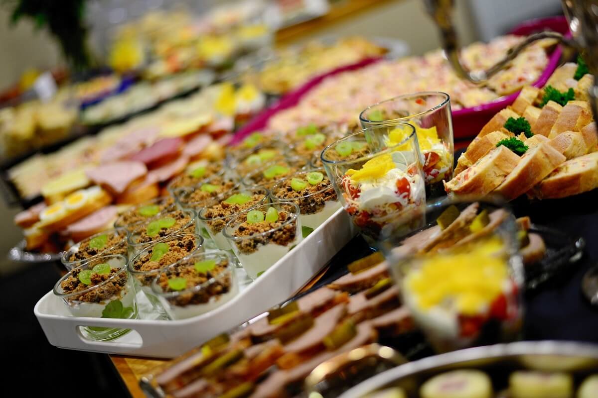 Varieties of Catering Services You Should Be Aware Of - Ganis