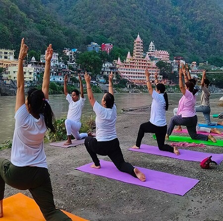 200 hour Yoga Teacher Training in Rishikesh, India RYT-200