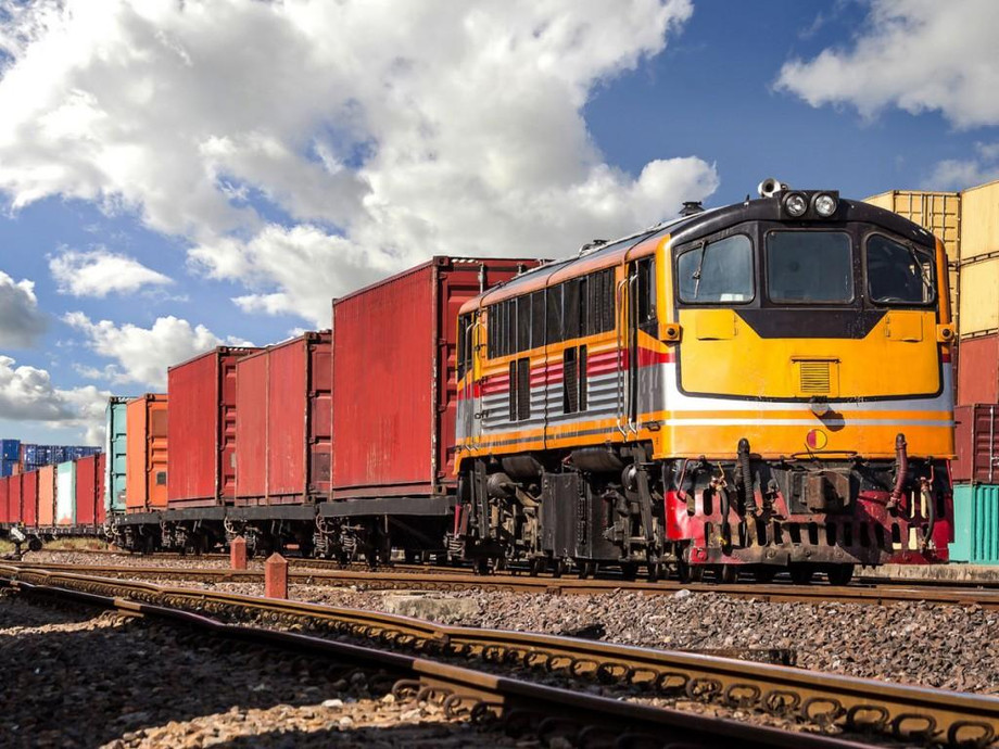 Revolutionizing Cargo Transport: The Power of Rail Container Transport – Caspian Container Company