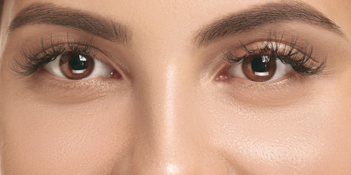 How Should Careprost Eyelashes Be Used to Growth?