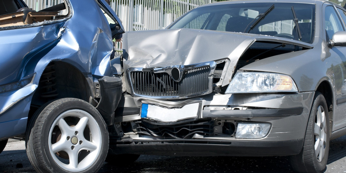 Choosing the Right Car Accident Lawyer in NYC: Expert Insights