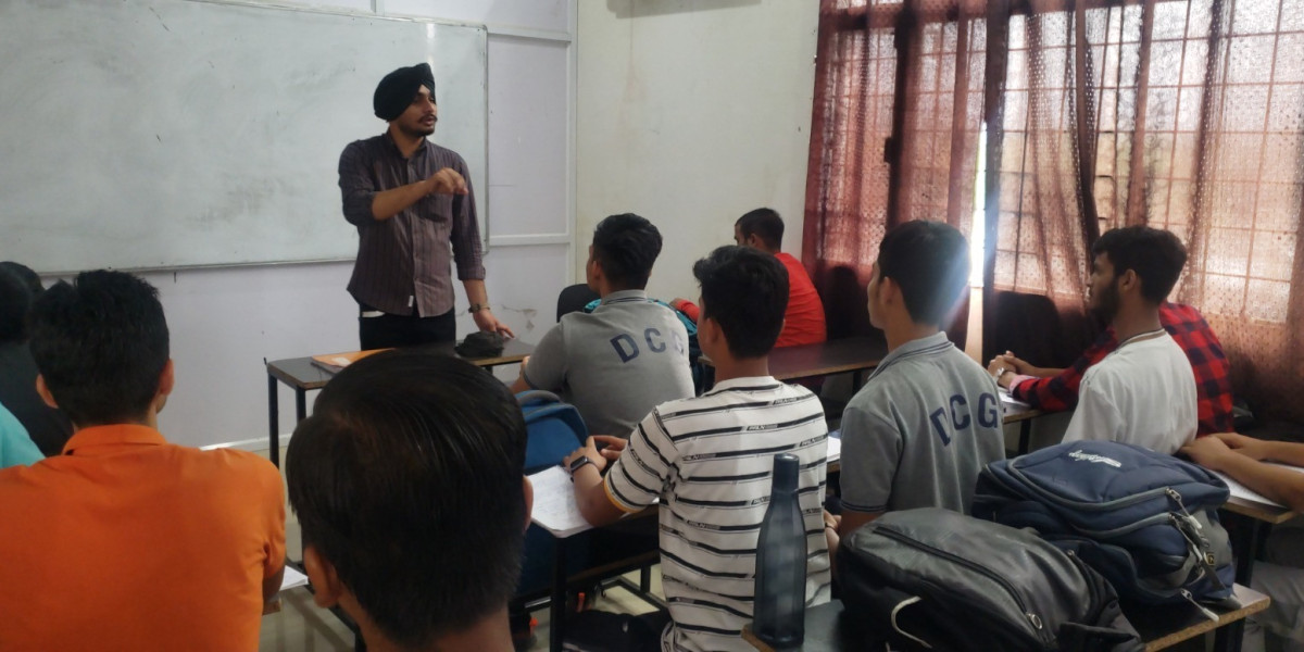 Navigating the Path to Sainik School: Best Coaching Institute in Delhi