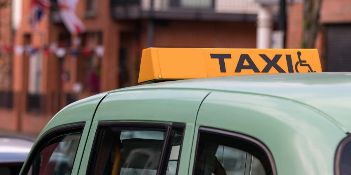 Swift and Stylish: Unlocking Comfort with the Best Taxi from Leeds to Manchester