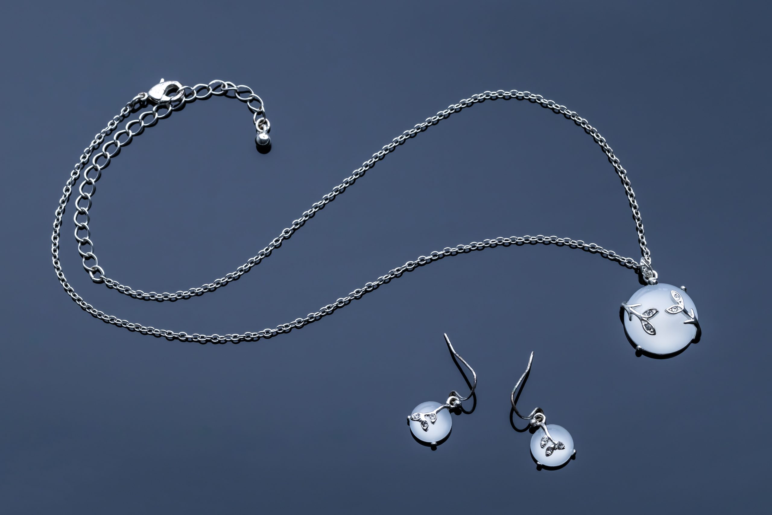 Discover the Elegance of 925 Sterling Silver Necklaces: A Journey through Jaipur’s Finest Craftsmanship