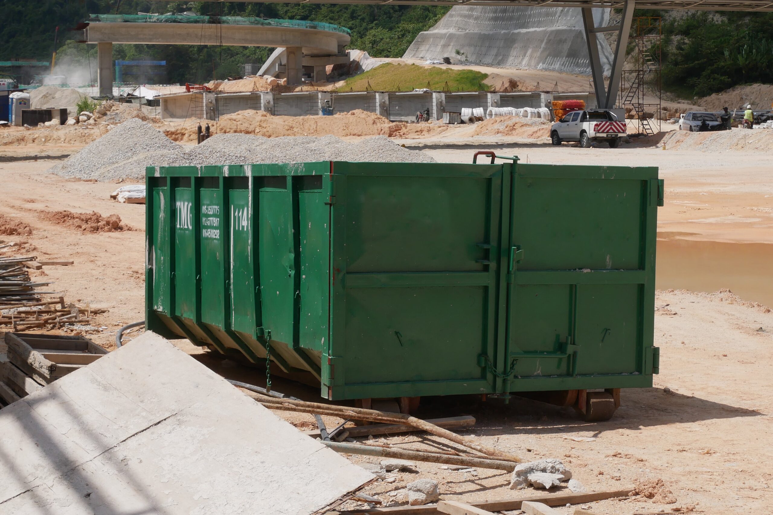 Roll Off Dumpster Rentals in St. Tammany, Louisiana - Waste 365