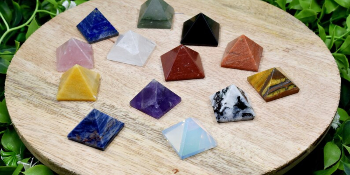 Where to Buy Original Healing Crystal Pyramid Online in Delhi?