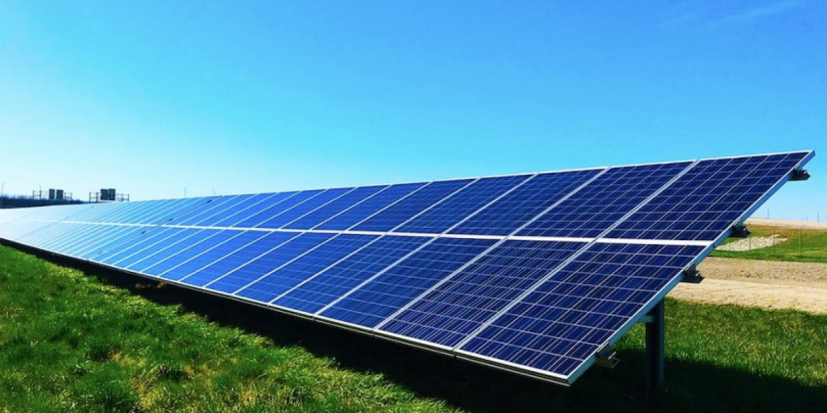 Jinko Modules and Solar Inverters: Paving the Path Towards a Greener Future