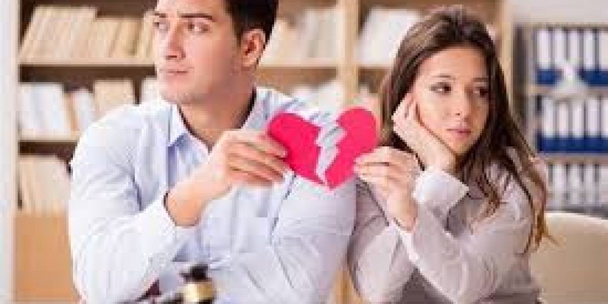 Why Hiring a Mutual Divorce Lawyer in Delhi is Crucial for an Amicable Split