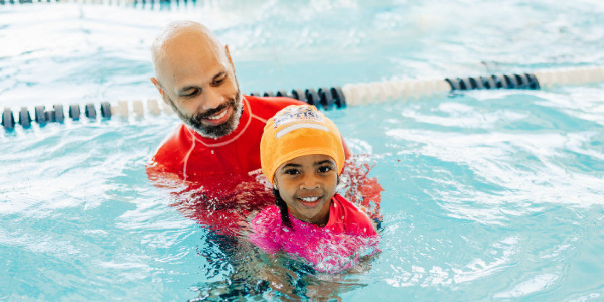 Find Swimming Classes Near Toronto Midtown with British Swim School