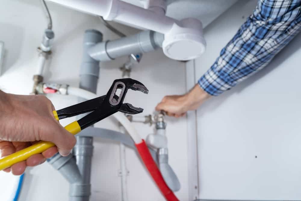 Plumbing Services Hamilton Common Water Heater Issues Sol
