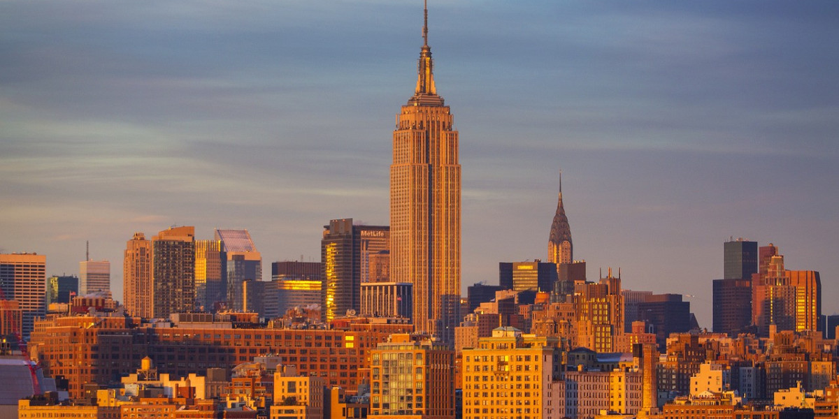 New York’s Crown Jewel: Visiting the Empire State Building