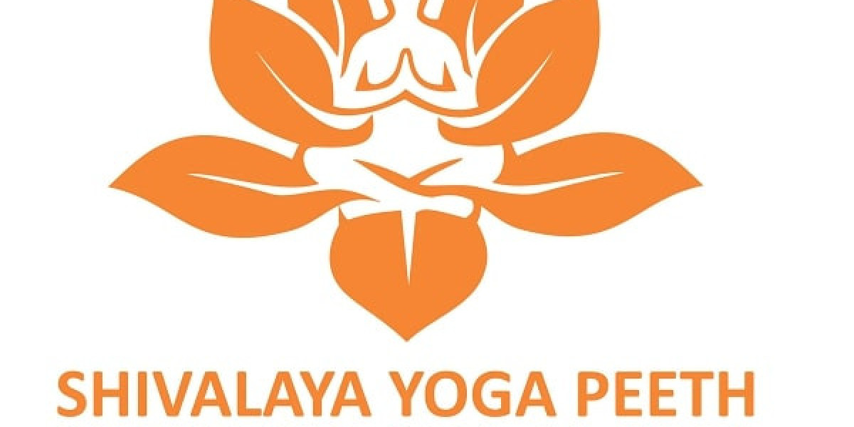 Rejuvenate Your Mind, Body, and Soul at Shivalaya Yoga Peeth: Premier Yoga Retreat in Rishikesh, India
