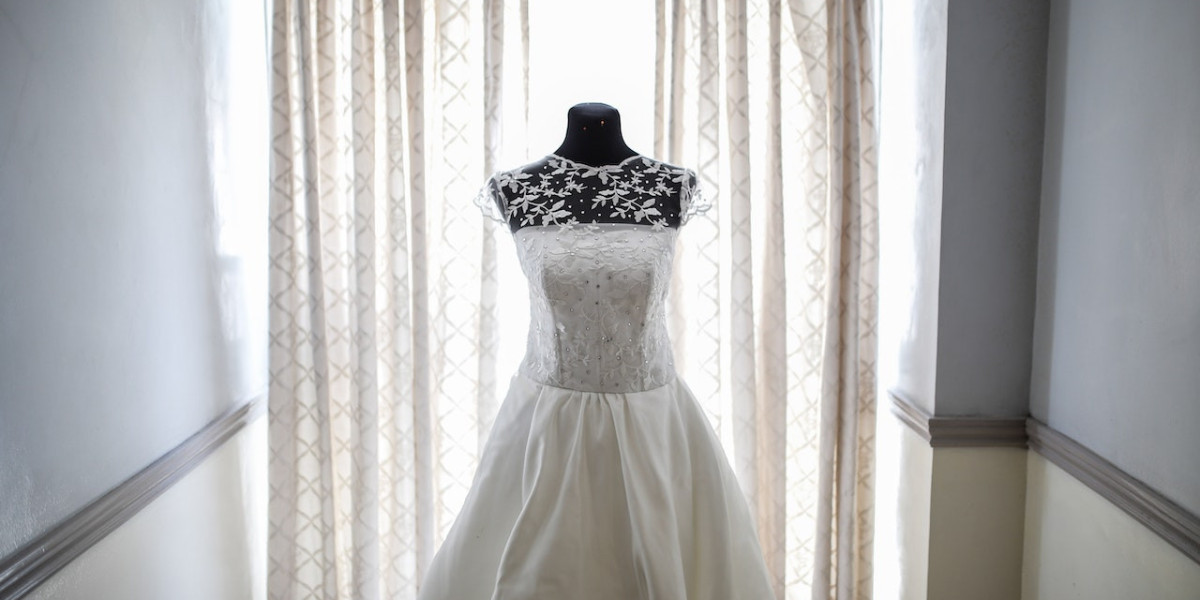 Comprehensive List of Wedding Dresses