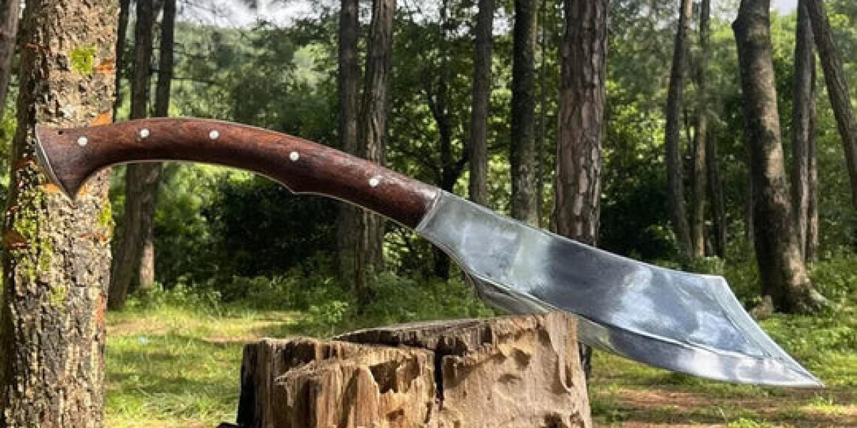 The Best New Hunting Knife for Every Hunter | Comprehensive Buying Guide