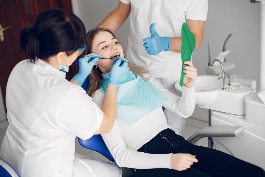 Locanto Tech Why Regular Visits to a Dental Clinic are Crucial for Your Oral Health