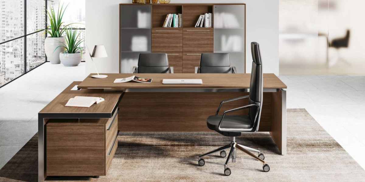 The Benefits of Investing in a Premium Executive Office Desk