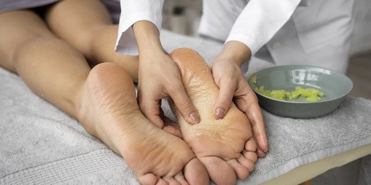 Top Approaches to Ankle Pain Treatment: Finding the Right Solution for Your Needs