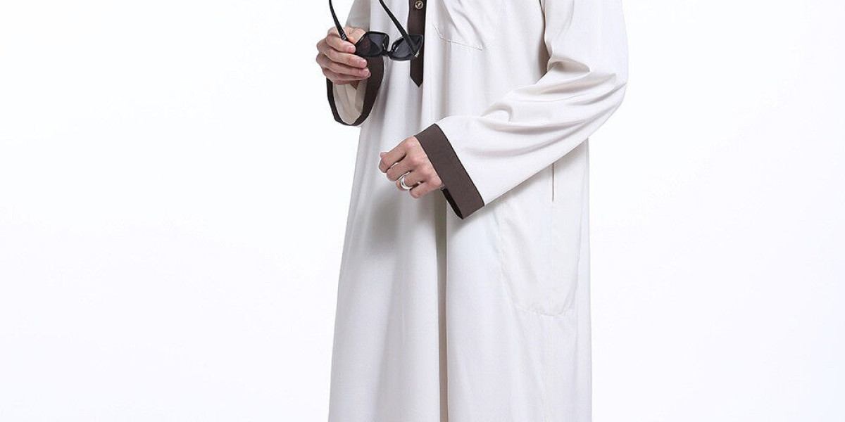 Timeless Elegance: The Benefits of Wearing Thobes for Men