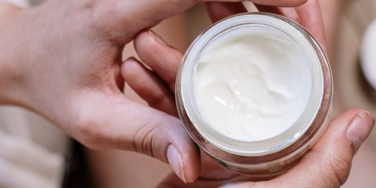 Emollient esters Market Size, Industry Analysis Report 2023-2032 Globally