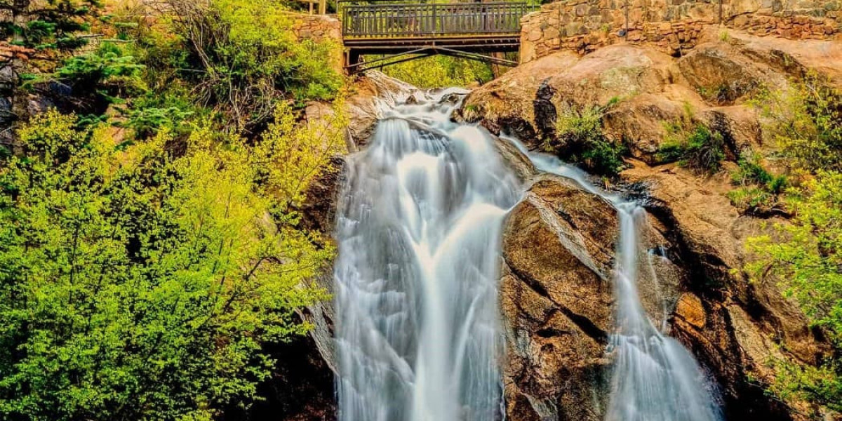 Explore Colorado’s Wonders: A Day at Helen Hunt Falls and Manitou Cliff Dwellings