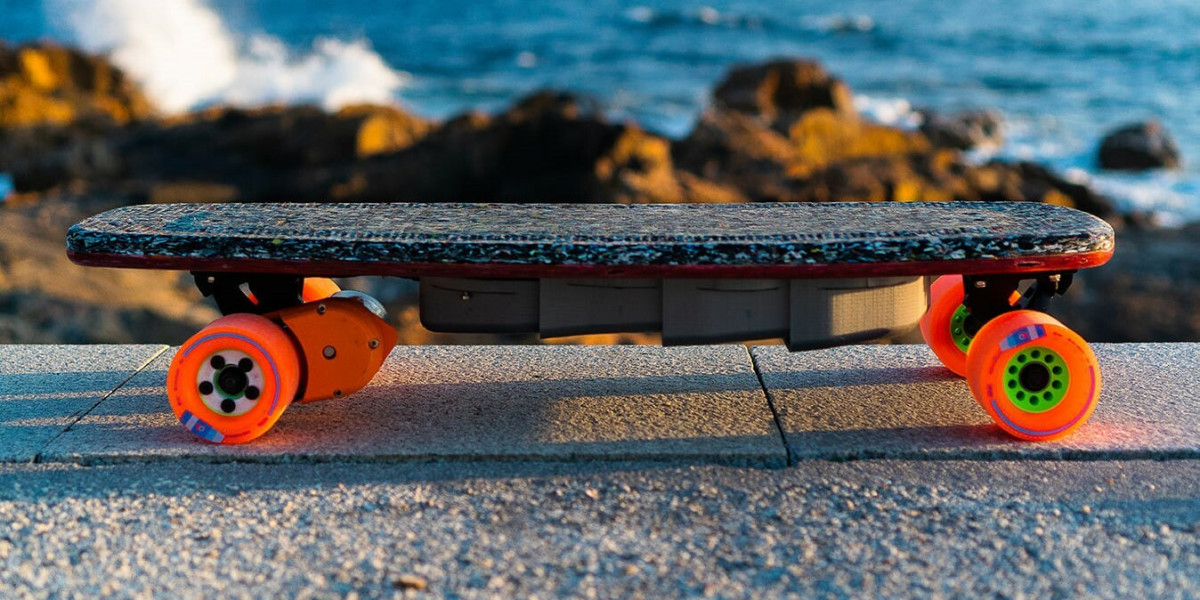 Electric Skateboard Market Poised to Emerge as Popular Micro-Mobility Option