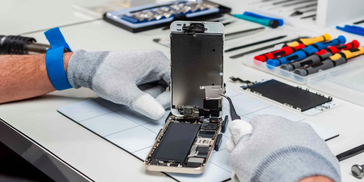 iPhone Battery Replacement Near Me: Trust Real Mobile Repair in Washington, DC