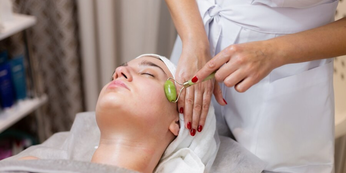 Best Skin Care Clinics in Auckland for Personalized Skin Treatments