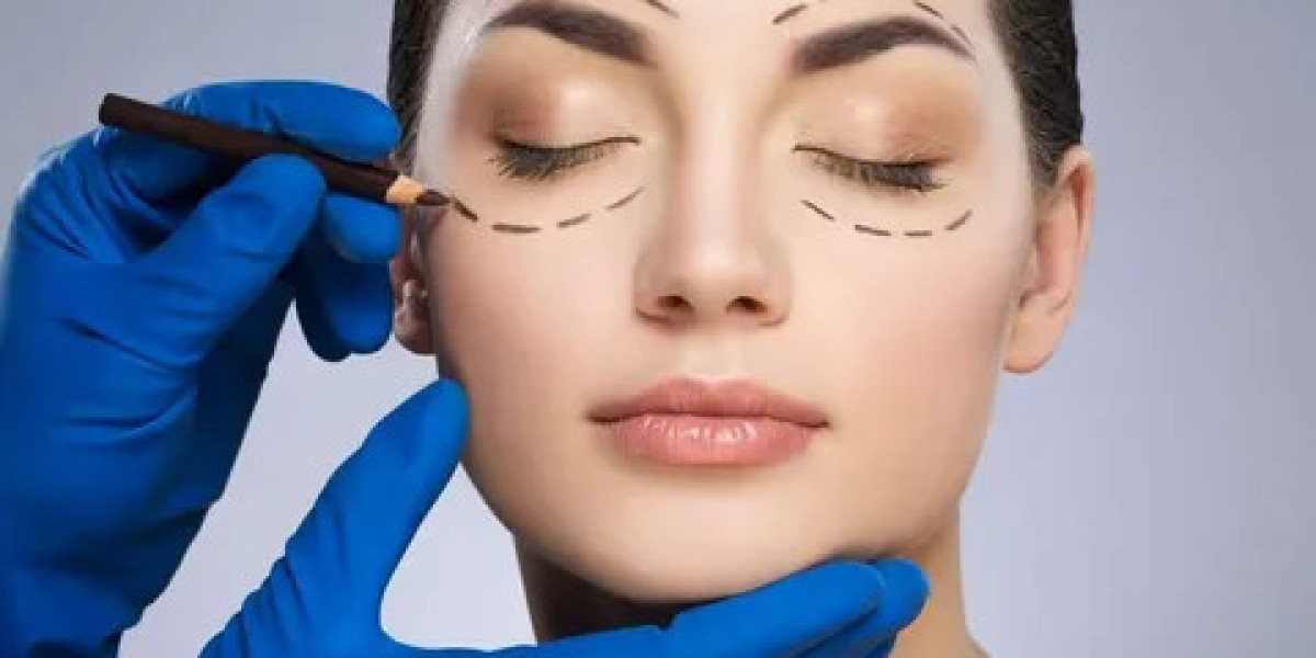 Eyelid Surgery vs. Non-Surgical Options: Which is Best for You?