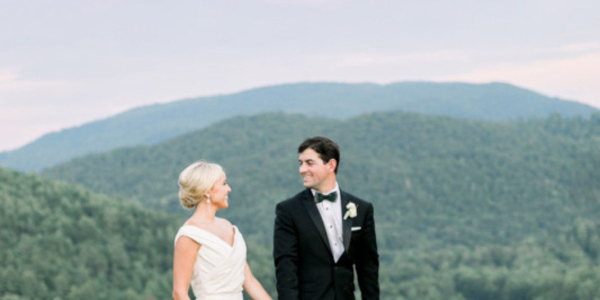 I Do in the Mountains: A Romantic Wedding Adventure