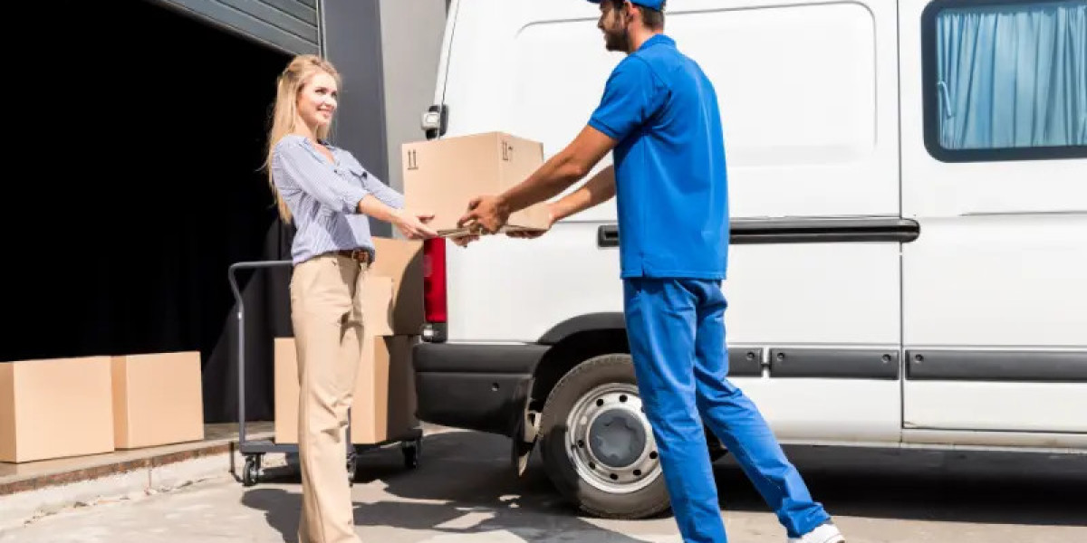 The Comprehensive Guide to Choosing Movers & Packers in Dubai