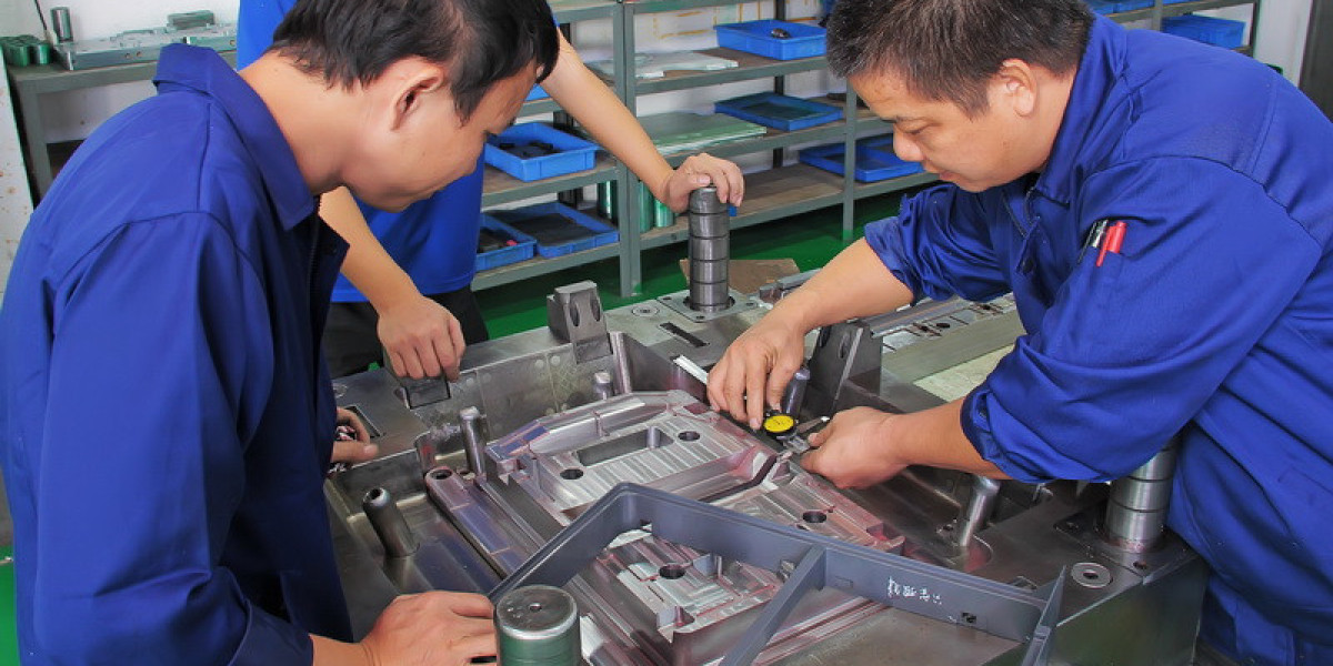 Find the Best Mold Manufacturer in China for Injection Molding Needs