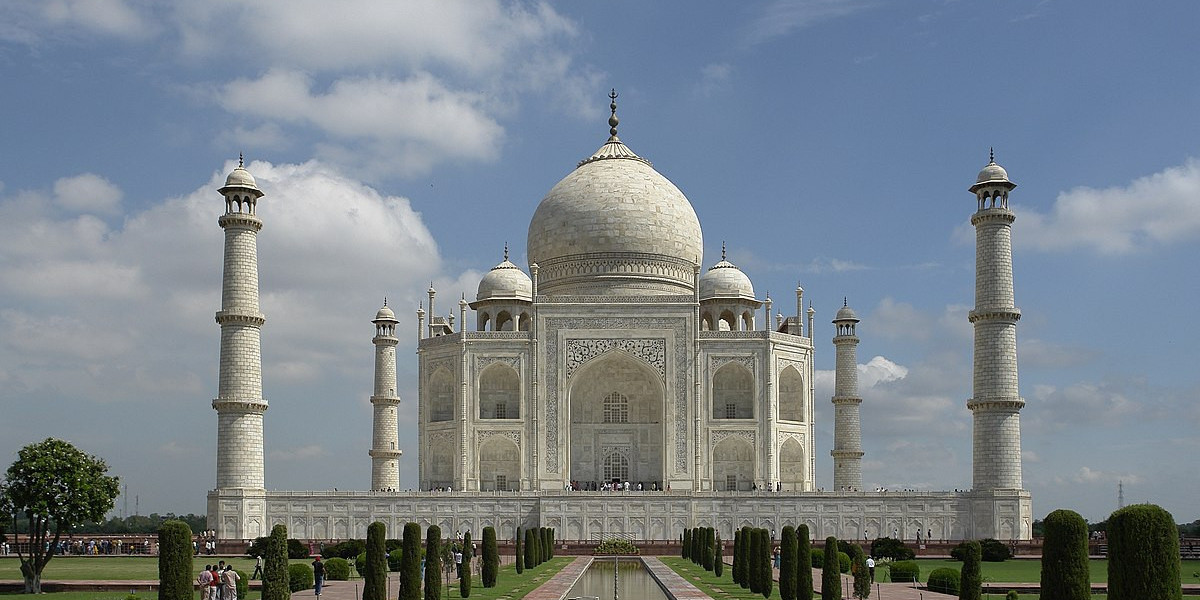 Delhi to Agra: A Trip to The Taj City