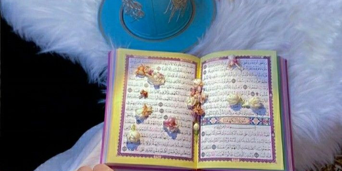 Unlock the Path to Spiritual Growth with an Online Quran Academy USA