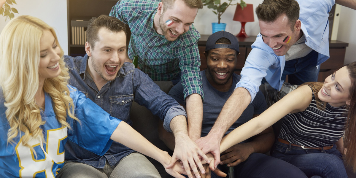 The Power of Team Building: Crafting a Positive and Supportive Work Environment