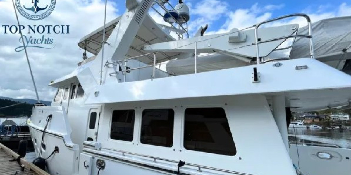 Boat Cleaning Made Simple: Expert Tips for Vancouver Island Yachts