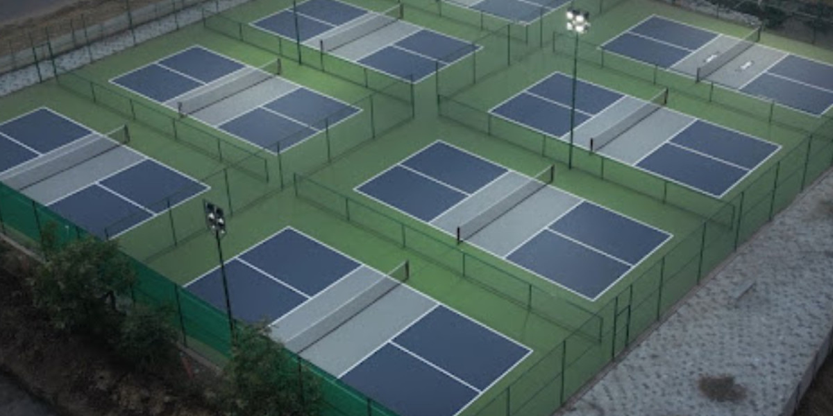 Explore Vadodara's Largest Pickleball Facility with 8 Courts