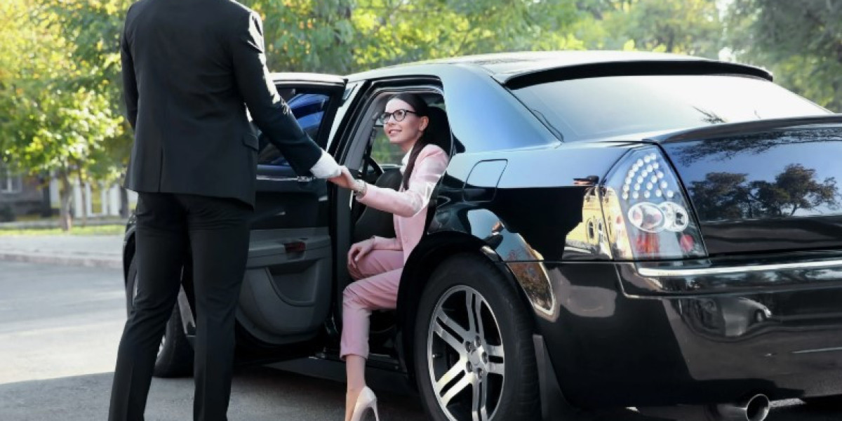 Top Benefits of Hiring a Long Island Limo Service