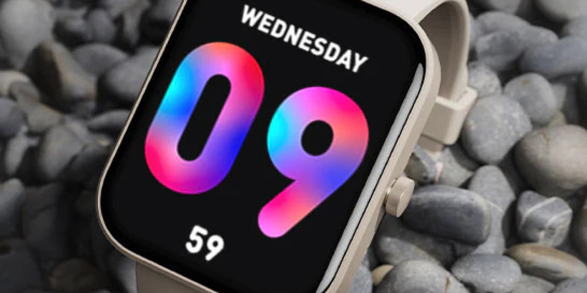 From Sunlight to Nightlight: Why AMOLED Displays Shine in Smartwatches