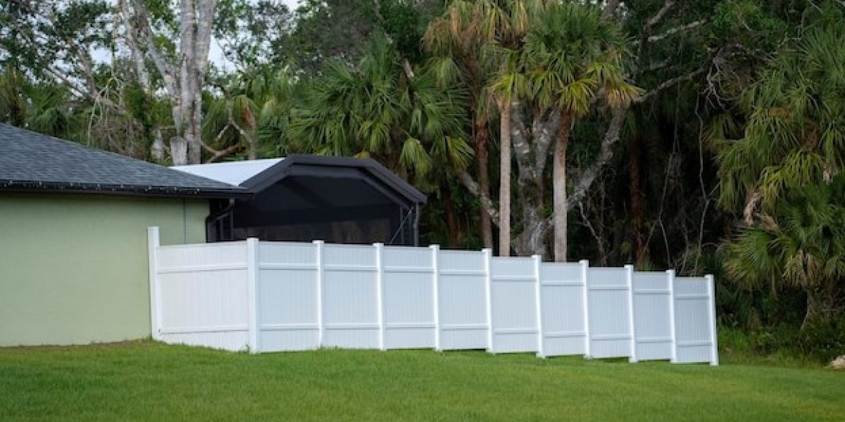 Finding the Best Fencing Company in North Port, FL: A Complete Guide