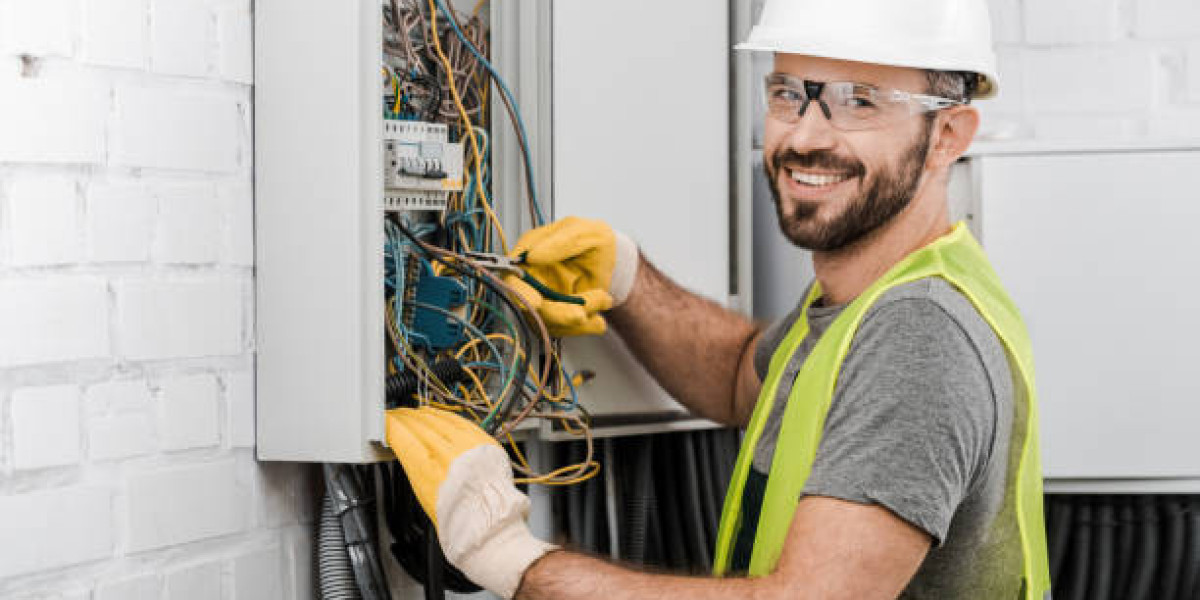 Finding the Best Electrician in Fort Lauderdale: What You Need to Know