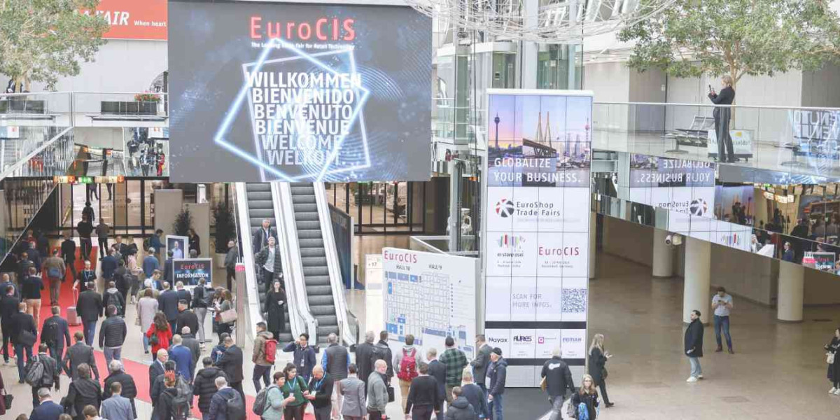 EuroCIS 2025: Why Choose an Exhibition Stand Builder in Dusseldorf