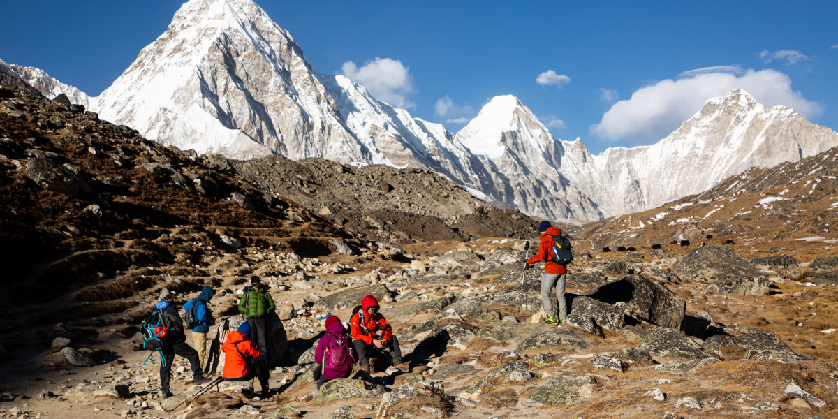 How to trek to EBC on a Budget?