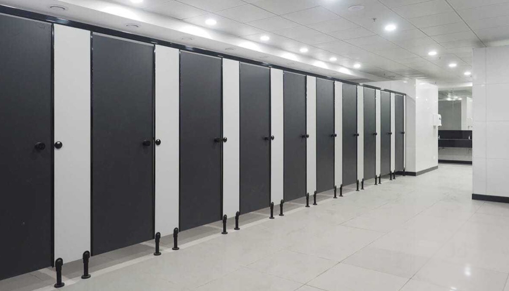 Leading Toilet Cubicle Suppliers in Ghaziabad – Fast Installation