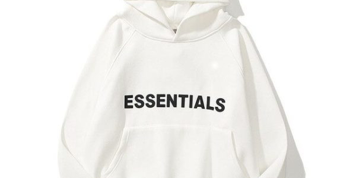 The Everyday Go-To: Essentials Hoodie for All Seasons