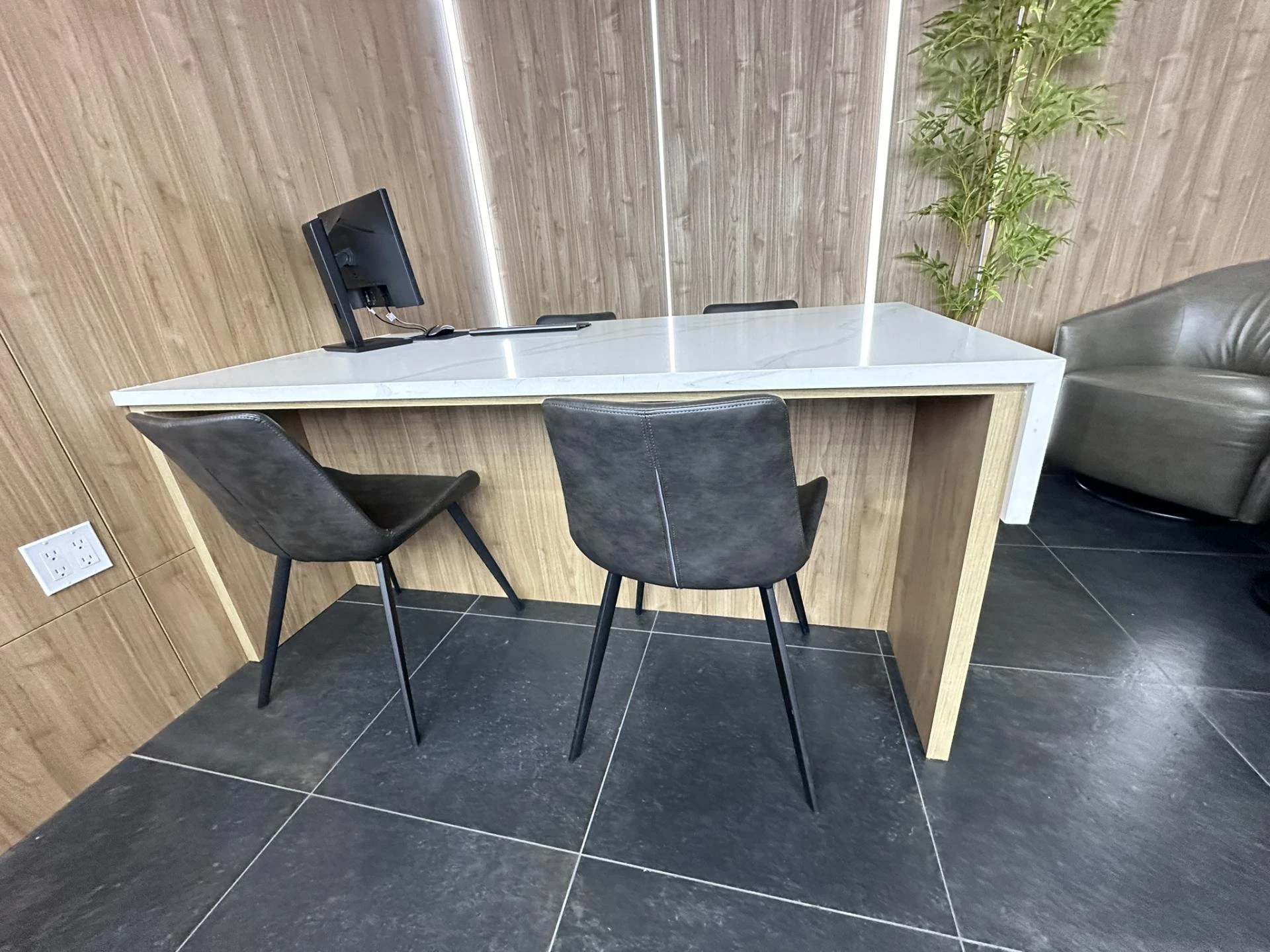 6 Must-Have Features in Custom Cabinetry for Home Office Efficiency -  WriteUpCafe