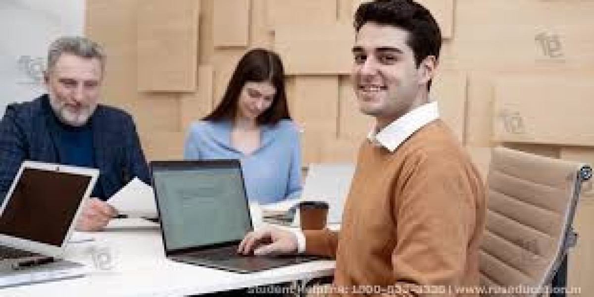 Work and Study: Learn Russian with a Part-Time Job